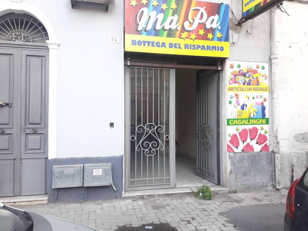 negozio in affitto a Catania