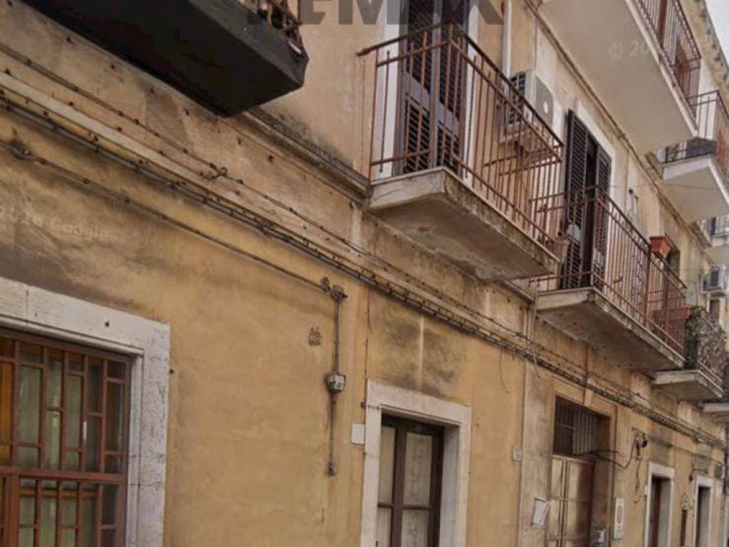 locale commerciale in affitto a Catania