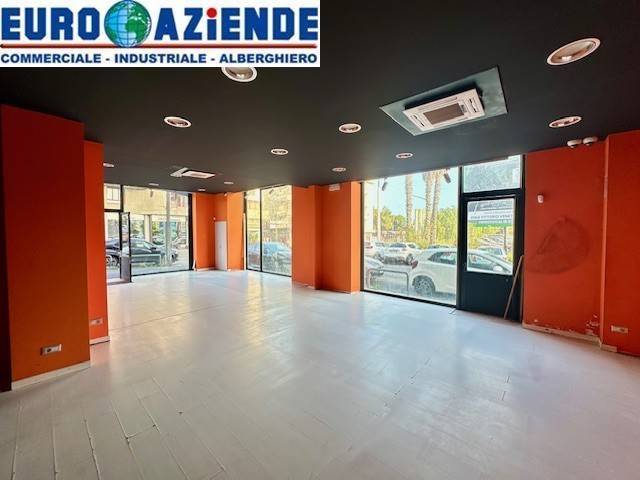 negozio in affitto a Catania