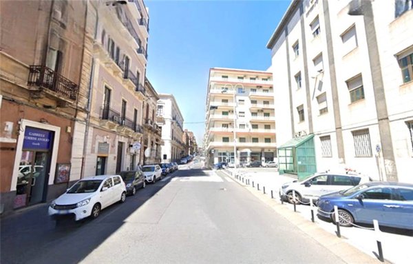 locale commerciale in affitto a Catania in zona Picanello