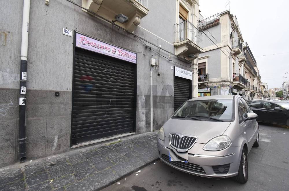 negozio in affitto a Catania in zona Centro Storico