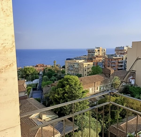 appartamento in affitto a Catania in zona Ognina