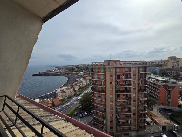 appartamento in affitto a Catania in zona Ognina