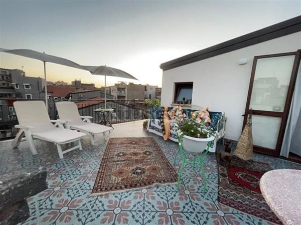 appartamento in affitto a Catania in zona Centro Storico