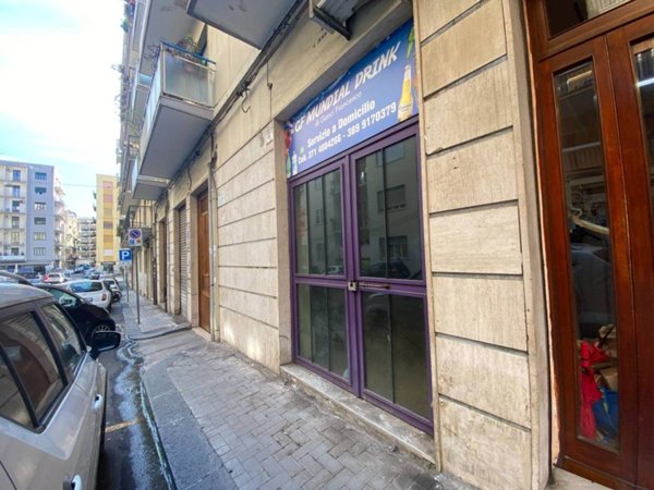 negozio in affitto a Catania in zona Picanello