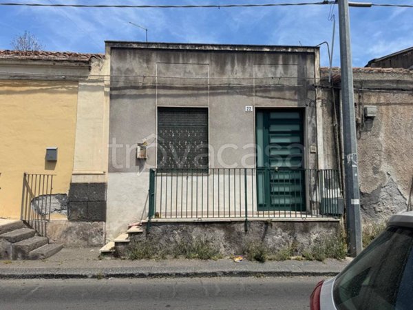 casa indipendente in affitto a Catania in zona Cibali