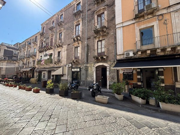 appartamento in affitto a Catania in zona Centro Storico