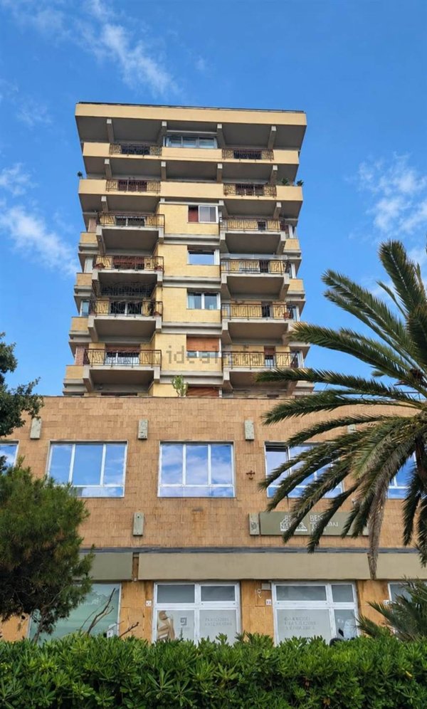 ufficio in affitto a Catania in zona Ognina