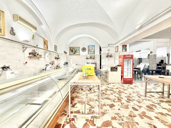 negozio in affitto a Catania in zona Centro Storico