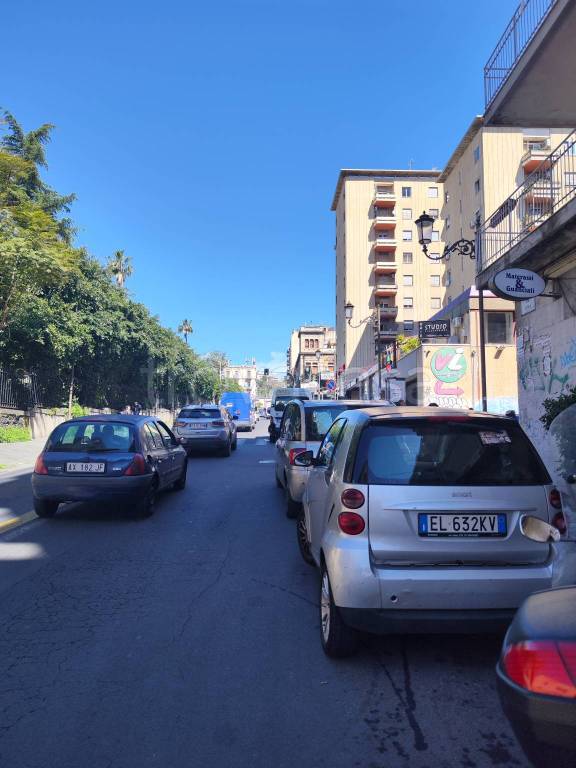negozio in affitto a Catania in zona Centro Storico