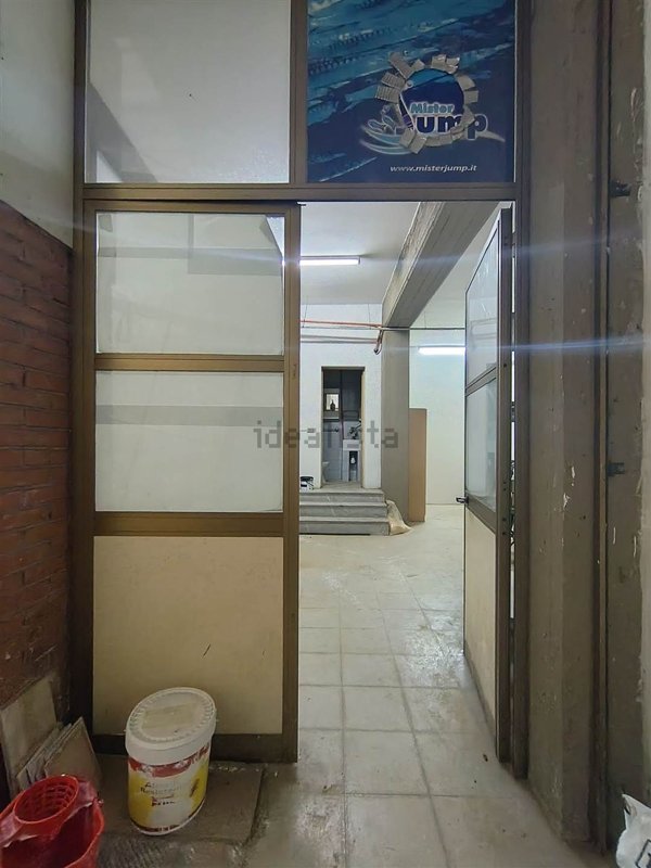 locale di sgombero in affitto a Catania in zona Picanello