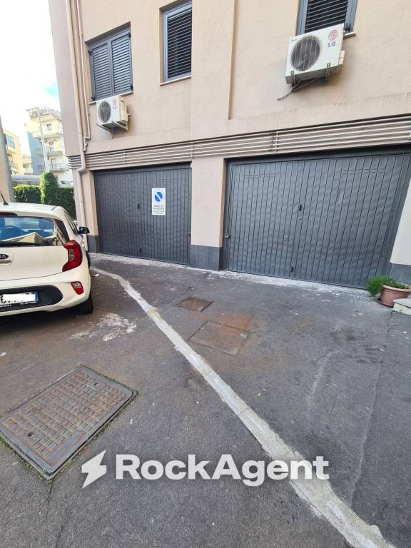 casa indipendente in affitto a Catania