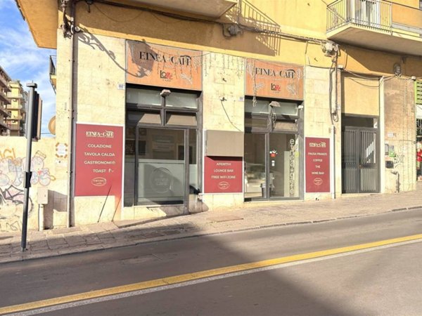 negozio in affitto a Catania in zona Centro Storico