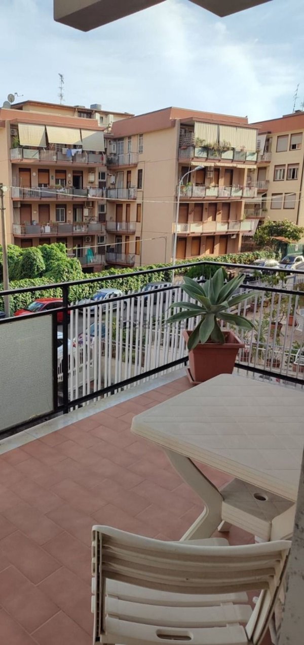 appartamento in affitto a Catania in zona Ognina