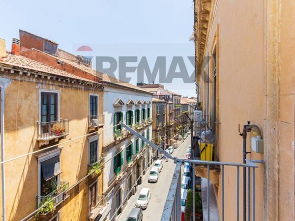 appartamento in affitto a Catania in zona Centro Storico