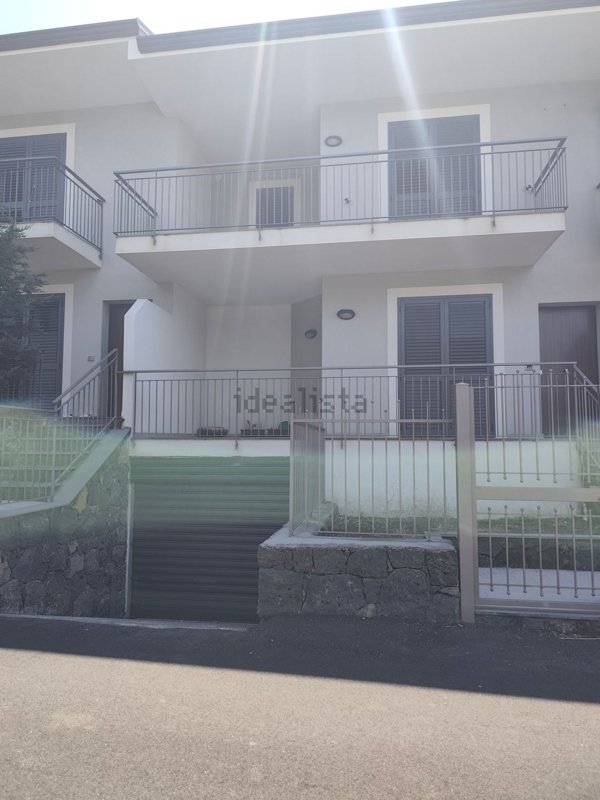 casa indipendente in affitto a Catania in zona Ognina