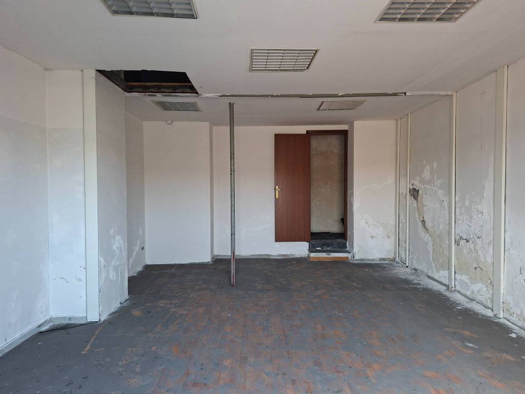 negozio in affitto a Catania in zona Centro Storico