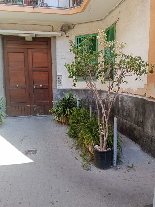 negozio in affitto a Catania in zona Cibali