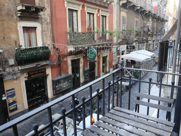 appartamento in affitto a Catania in zona Centro Storico