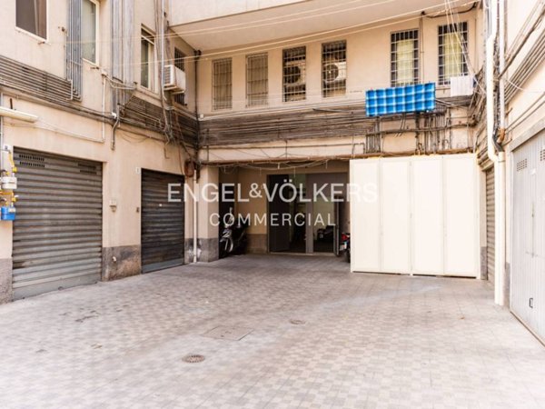 locale commerciale in affitto a Catania
