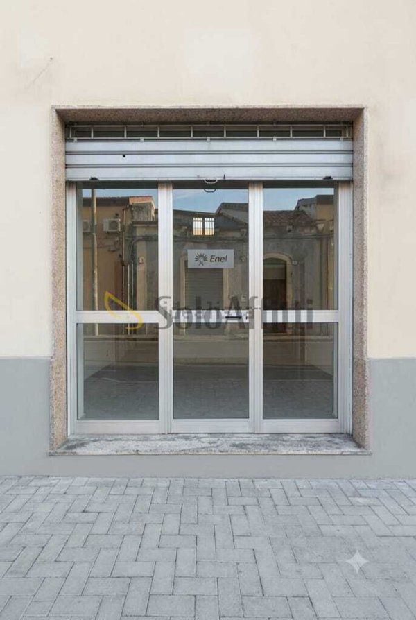 locale commerciale in affitto a Catania in zona Cibali