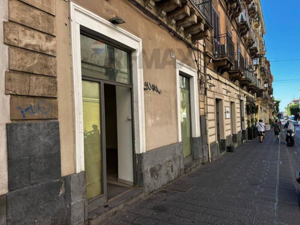 negozio in affitto a Catania in zona Centro Storico