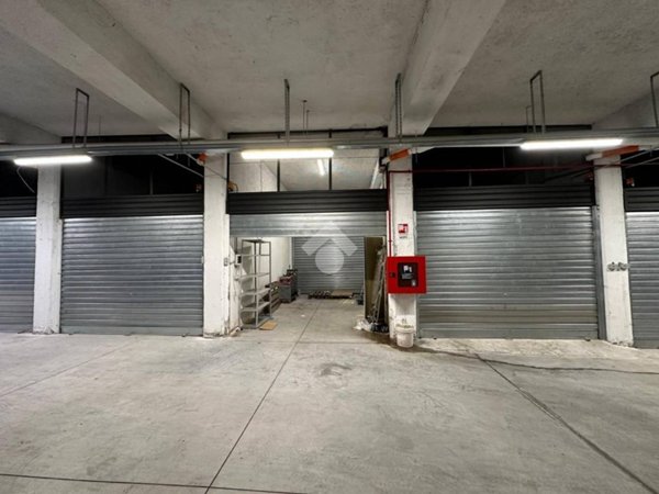 box auto in affitto a Catania in zona Ognina