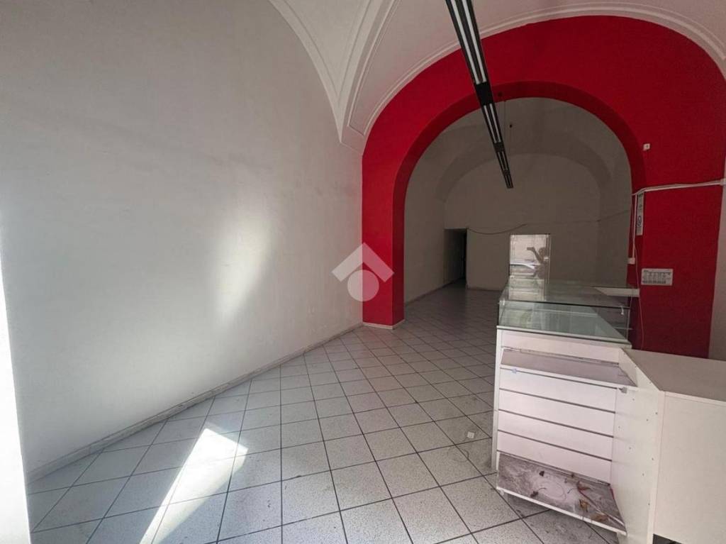 locale commerciale in affitto a Catania