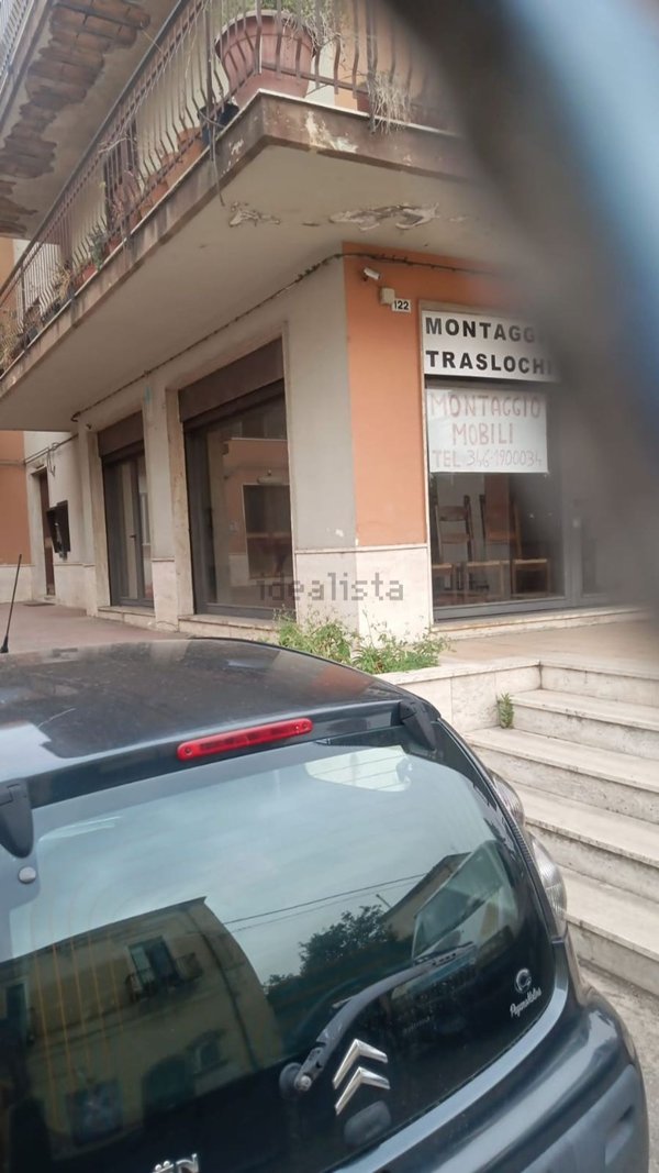 locale commerciale in affitto a Fiumefreddo di Sicilia