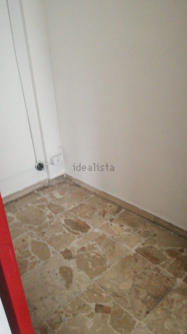 locale commerciale in affitto a Giarre