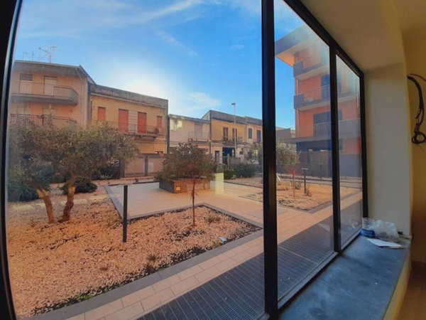 negozio in affitto a Giarre