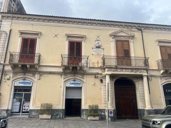 negozio in affitto a Giarre