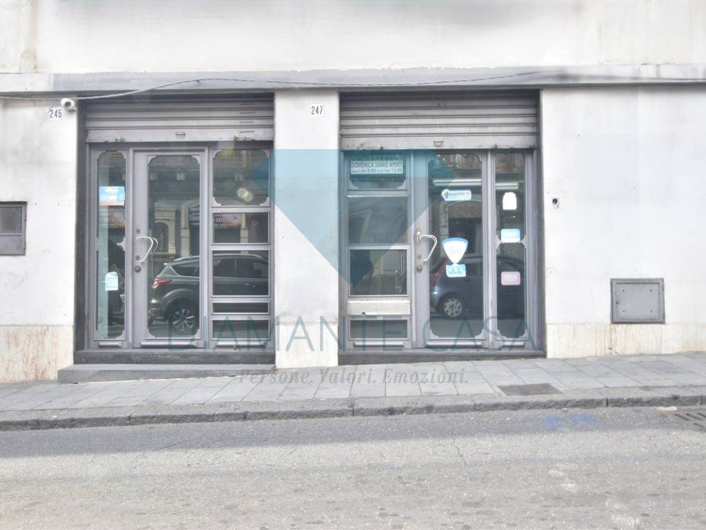 negozio in affitto a Gravina di Catania