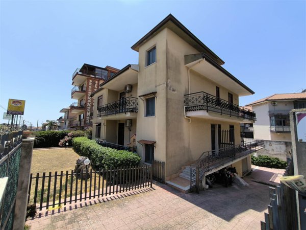 appartamento in affitto a Gravina di Catania