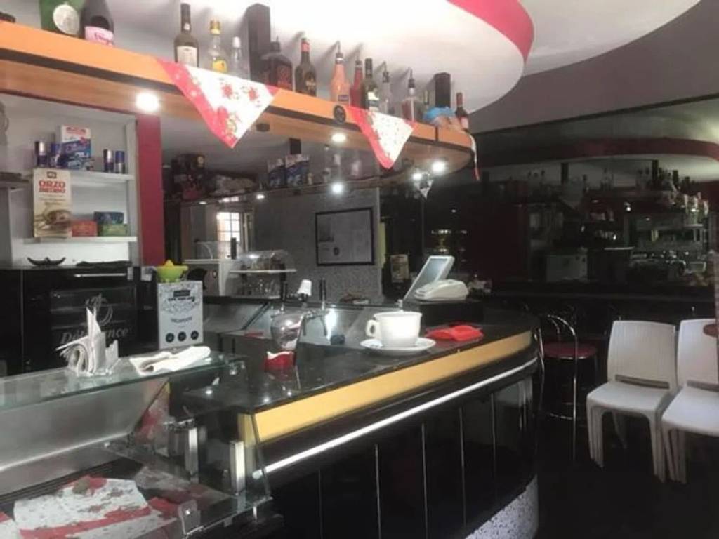 negozio in affitto a Mascali
