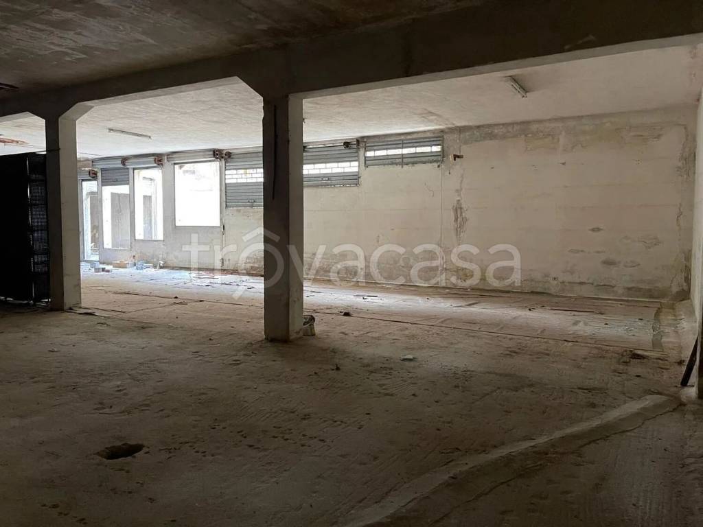 negozio in affitto a Mascali in zona Nunziata
