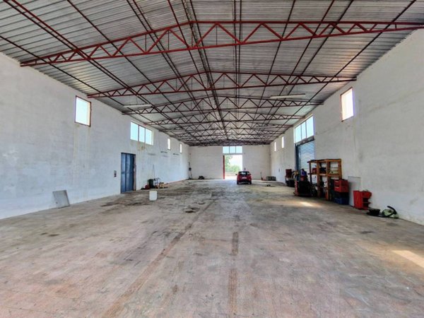 locale commerciale in affitto a Mascali