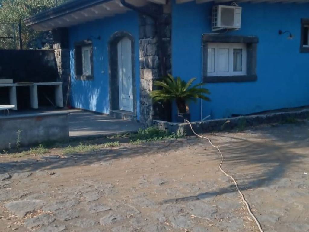 casa indipendente in affitto a Mascali in zona Santa Venera