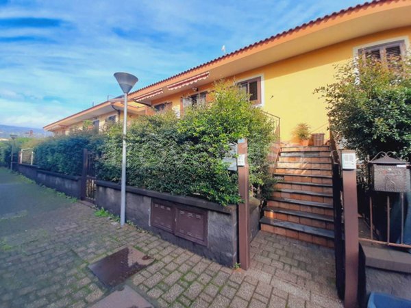 appartamento in affitto a Mascali in zona Fondachello