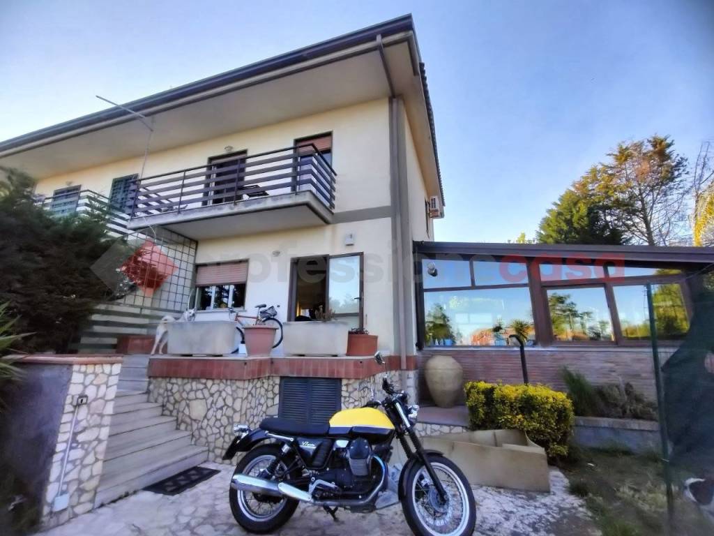 casa indipendente in affitto a Mascalucia