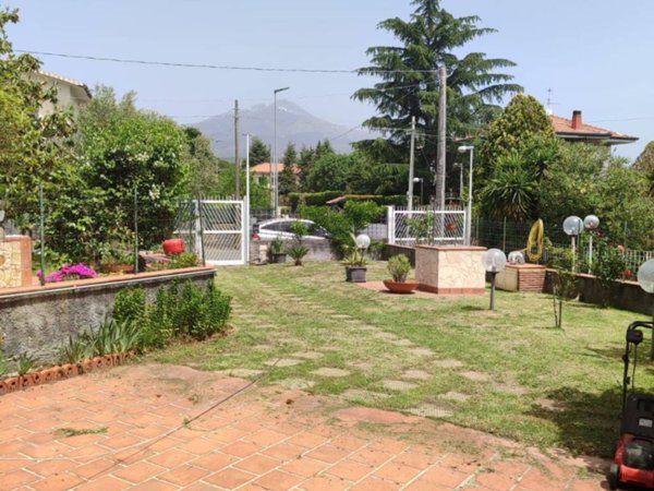 casa indipendente in affitto a Mascalucia