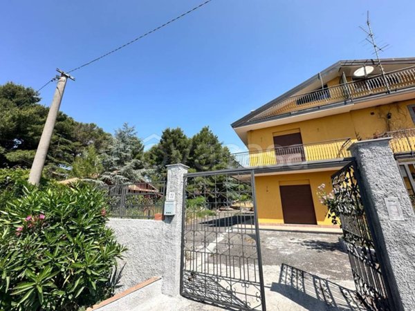 casa indipendente in affitto a Mascalucia