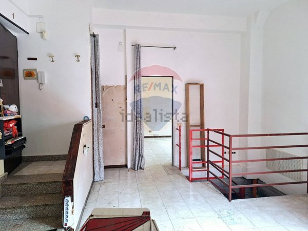 negozio in affitto a Mascalucia