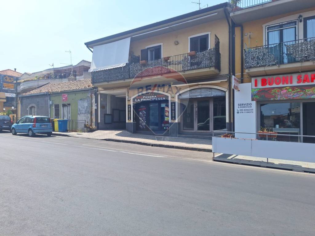 negozio in affitto a Mascalucia