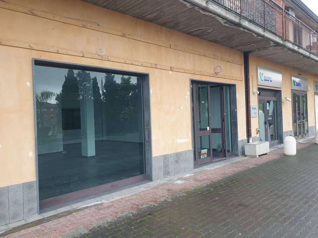 negozio in affitto a Mascalucia