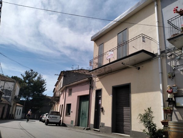 appartamento in affitto a Milo