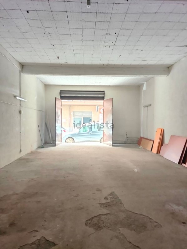 locale di sgombero in affitto a Misterbianco in zona Lineri / Montepalma