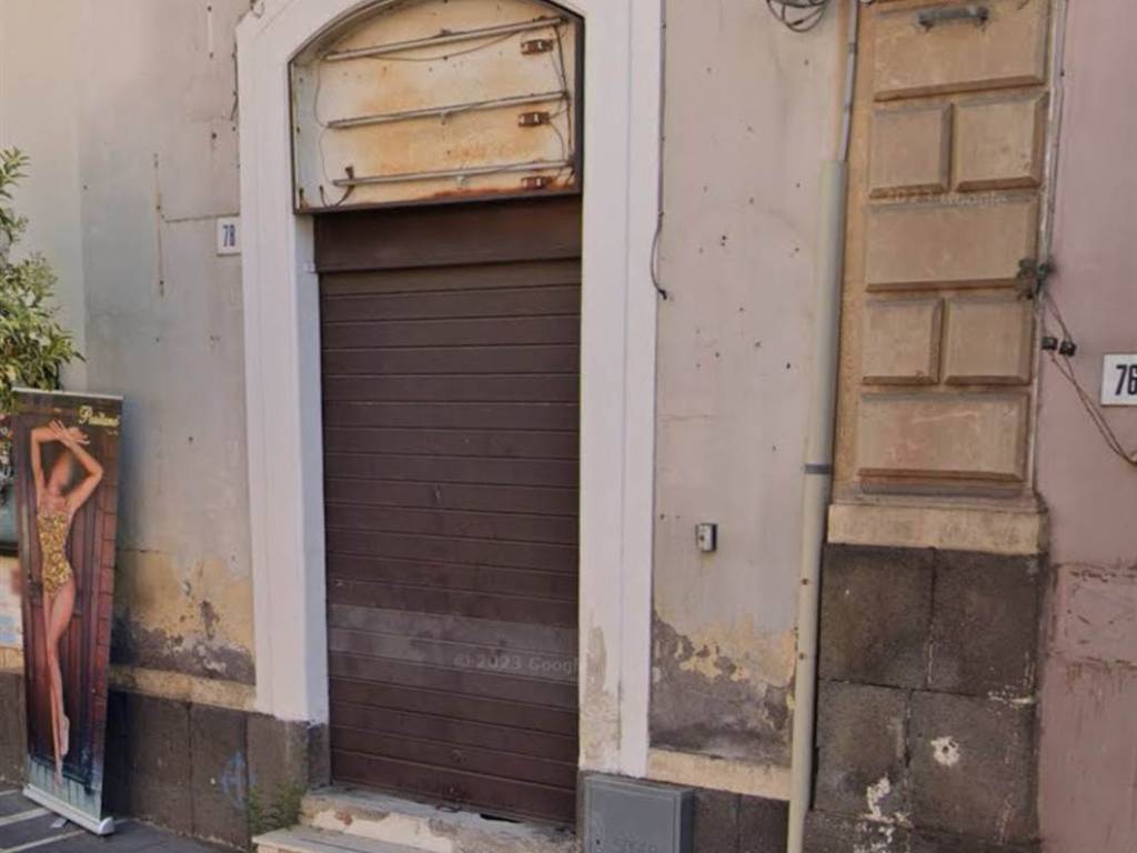 negozio in affitto a Misterbianco