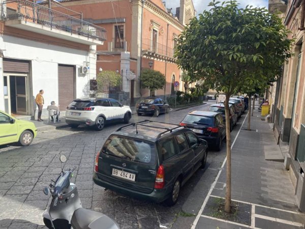 locale commerciale in affitto a Misterbianco in zona Centro Città