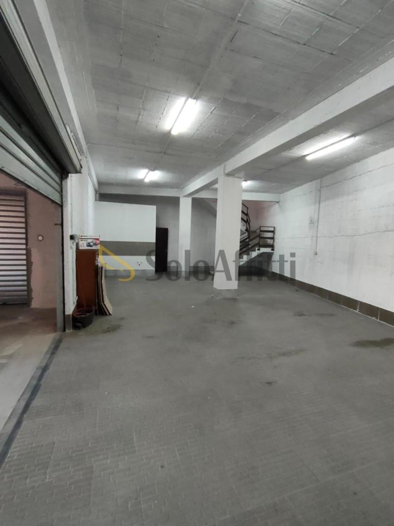 locale di sgombero in affitto a Misterbianco in zona Centro Città